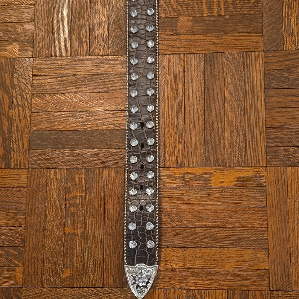 Western Rhinestone & Leather Belt - Picture 12 of 16